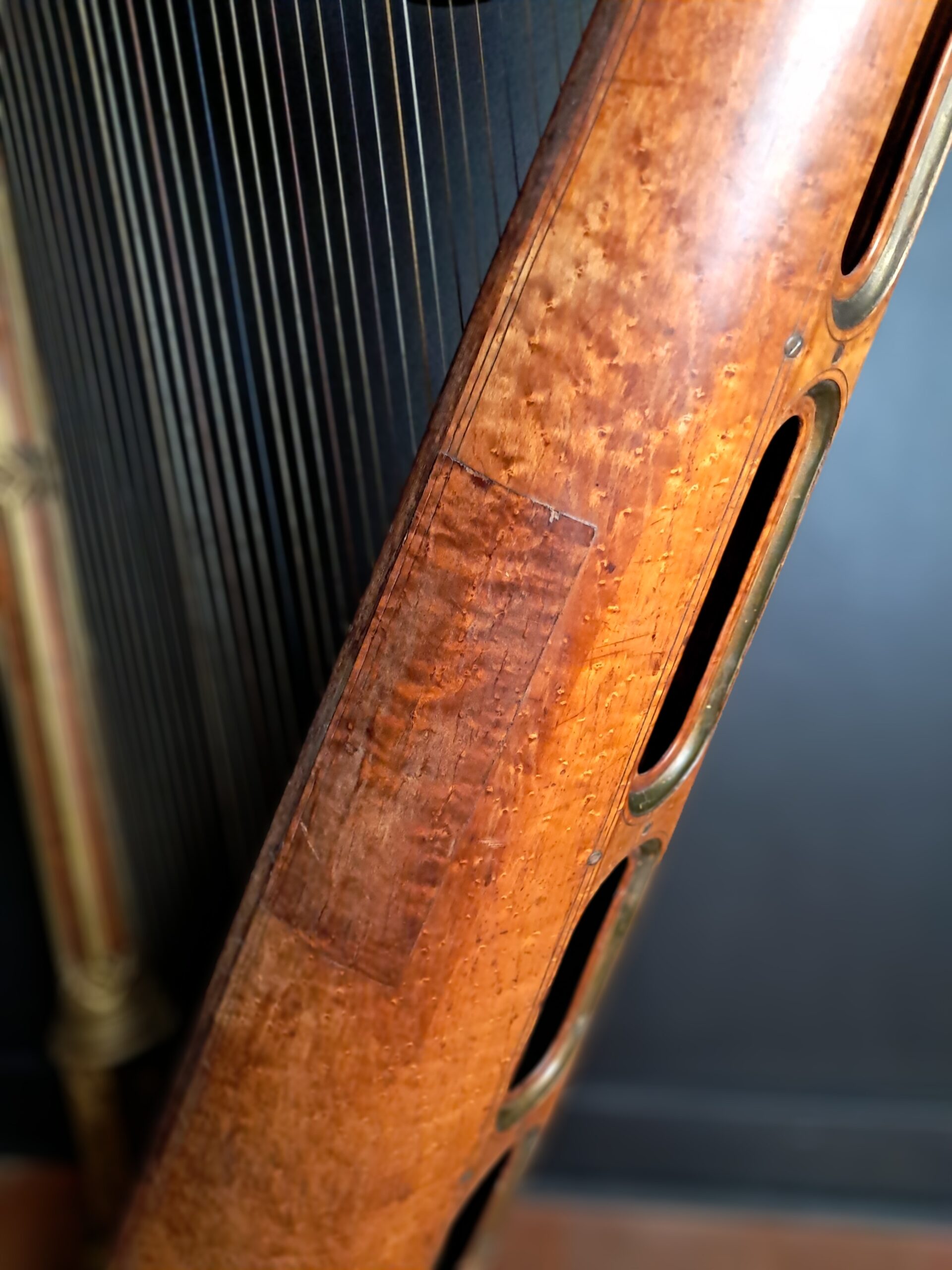 CL7043 - Double pedal harp - Image 7