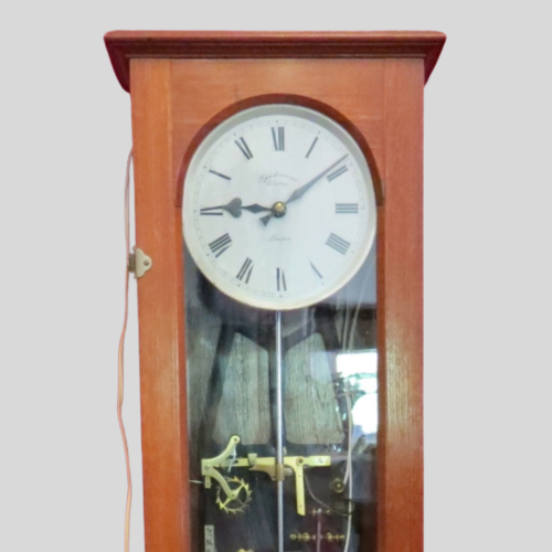 C1242 - Master clock from Johannesburg station