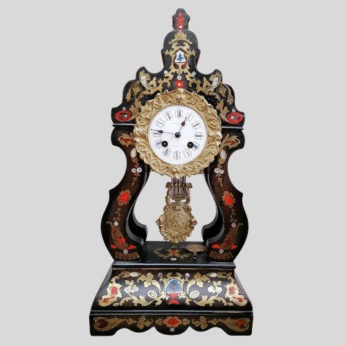 FH04 - French 8 day mantle clock